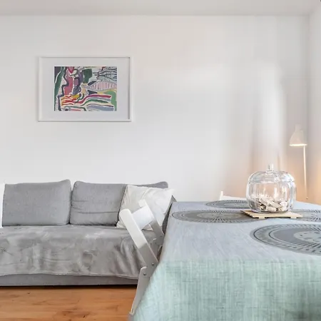 Zwierz * ワルシャワ